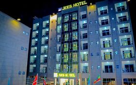 Jees Hotel